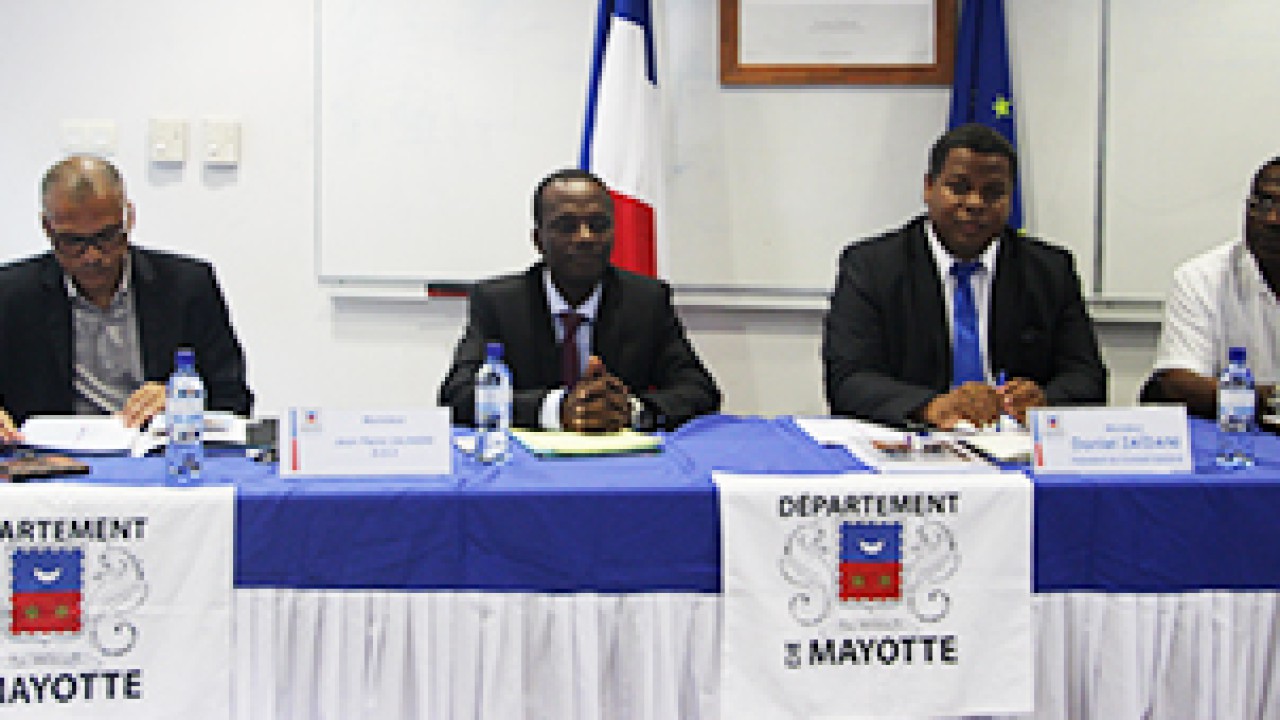 Quelles sont  les mesures sociales mises en place  par le Département de Mayotte ?