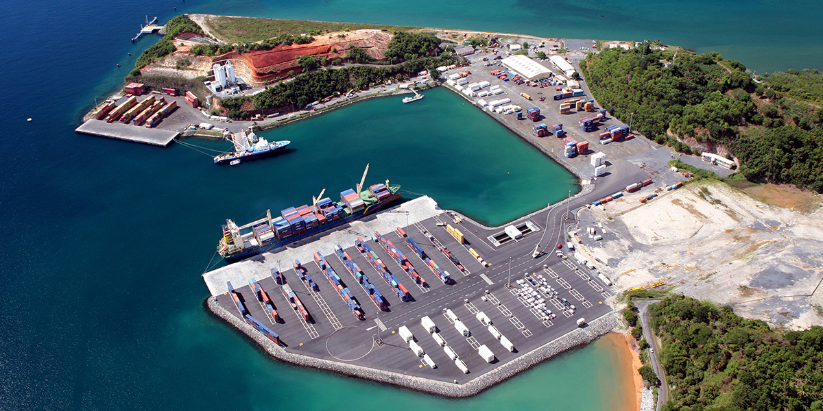 Le Port de Longoni : poumon économique de l’île Le Port de Longoni : poumon économique de l’île
