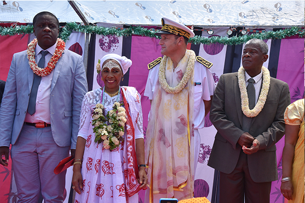 Mme Moussa Harouna Taambati, chevalier de l’ordre  national du mérite